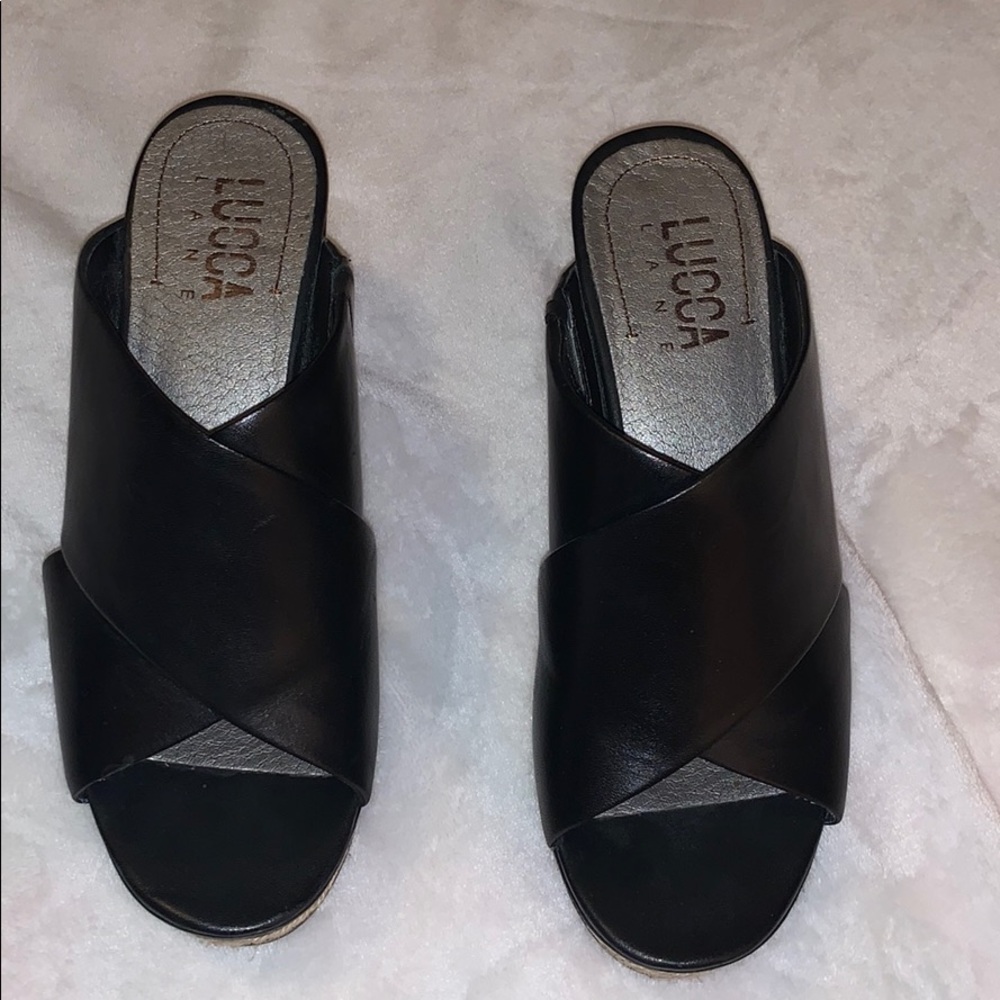 Black leather wedge, Luca Lane, style Debbie